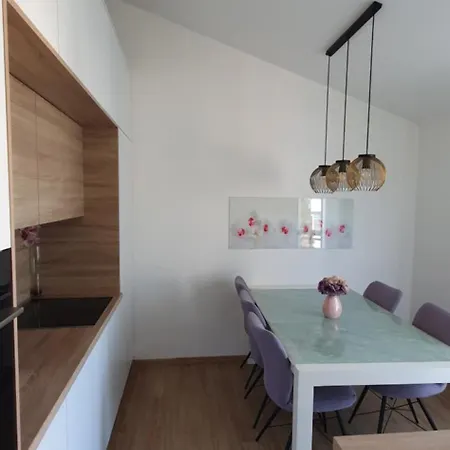 דירה Dream Apartmants